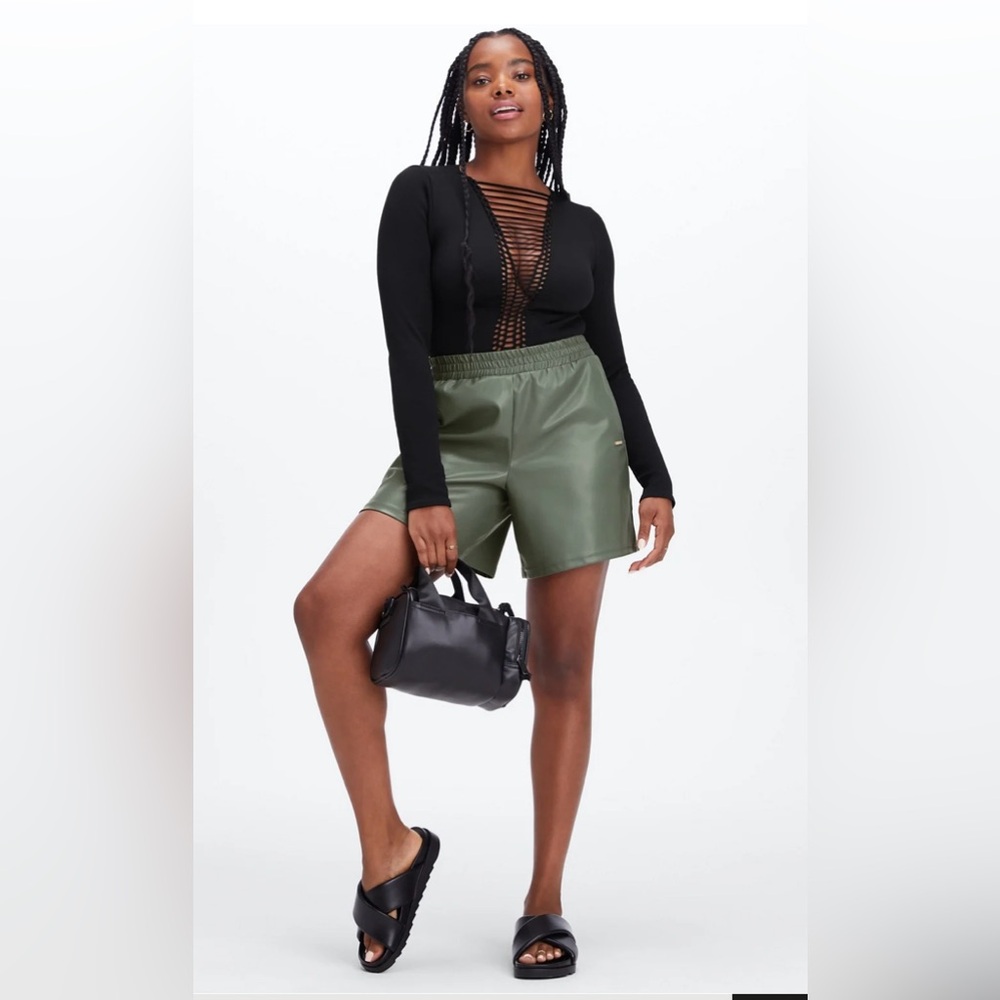 FABLETICS vegan faux leather shorts. XXS. NWT